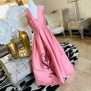 This beautiful Sachin & Babi gown